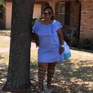 Meet your Posher, Sandra